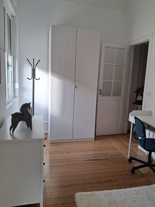 Quarto para arrendar