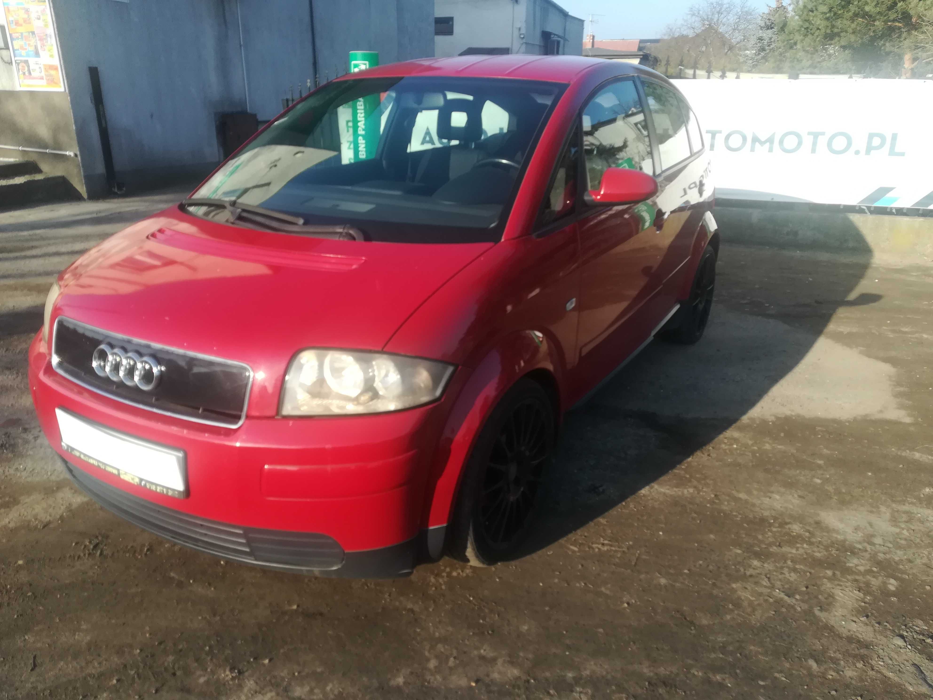 AUDI A 2 1,6 Fsi  2002r klima ładne alu serwis raty zamiana
