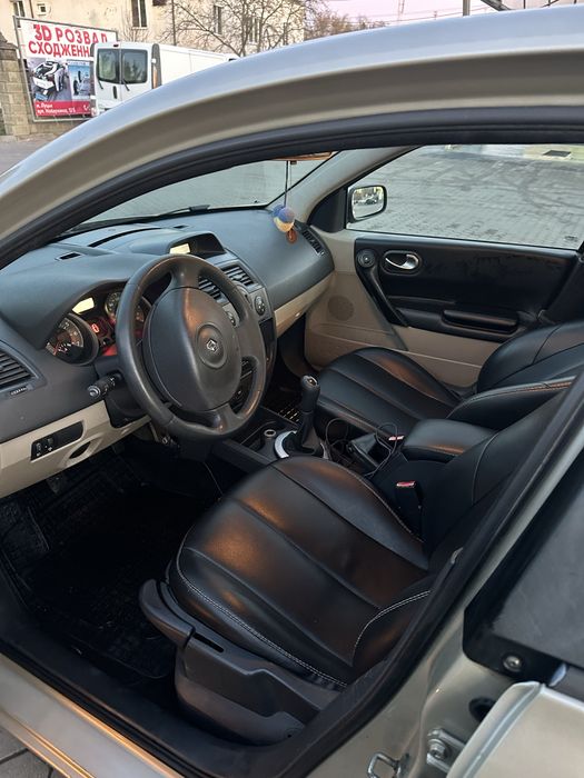 Продаж Рено Меган