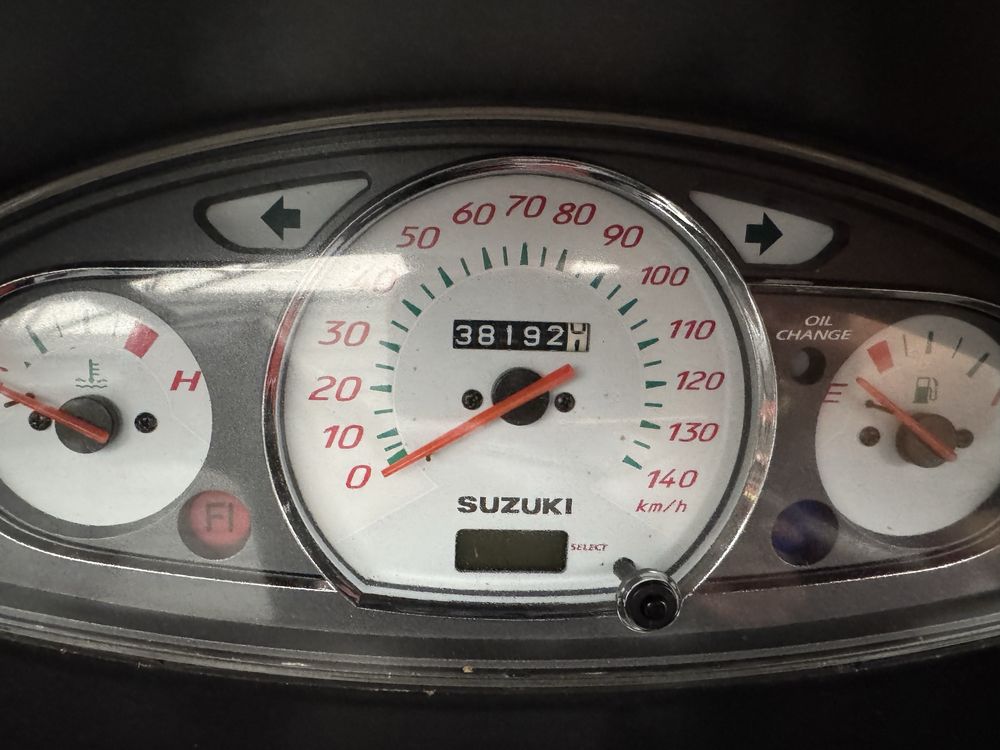 Suzuki Burgman 125 rezerwacja