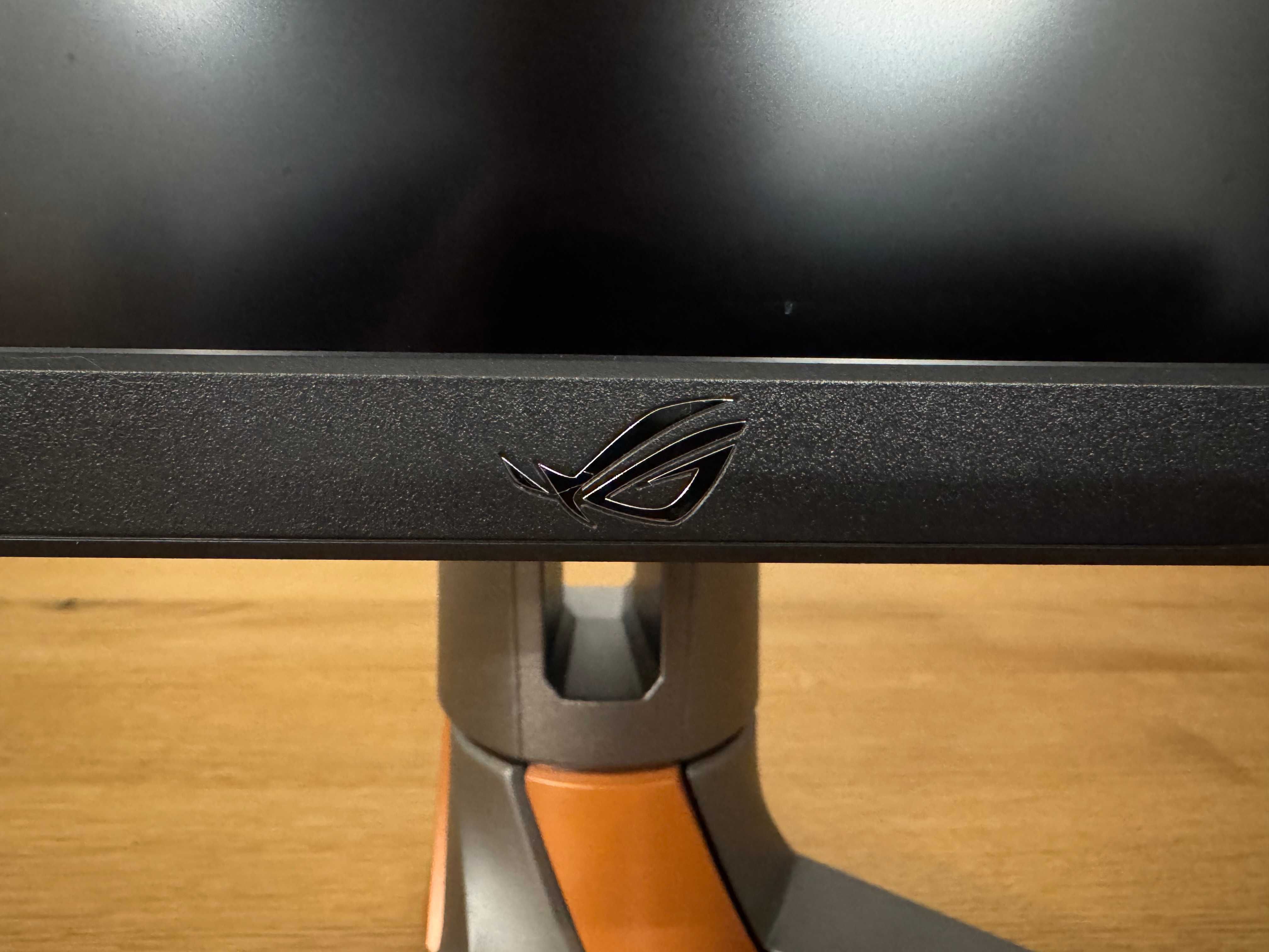 Monitor ASUS ROG Swift PG279QM 27" 2560x1440px IPS 240Hz 1 ms