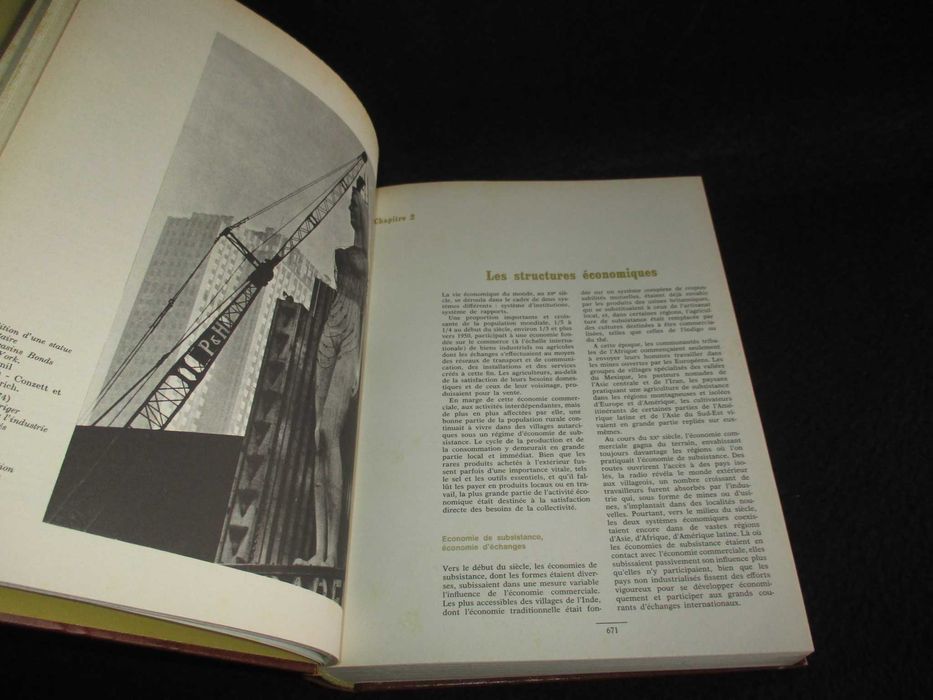 Livros Histoire du développement culturel scientifique de l'humanité