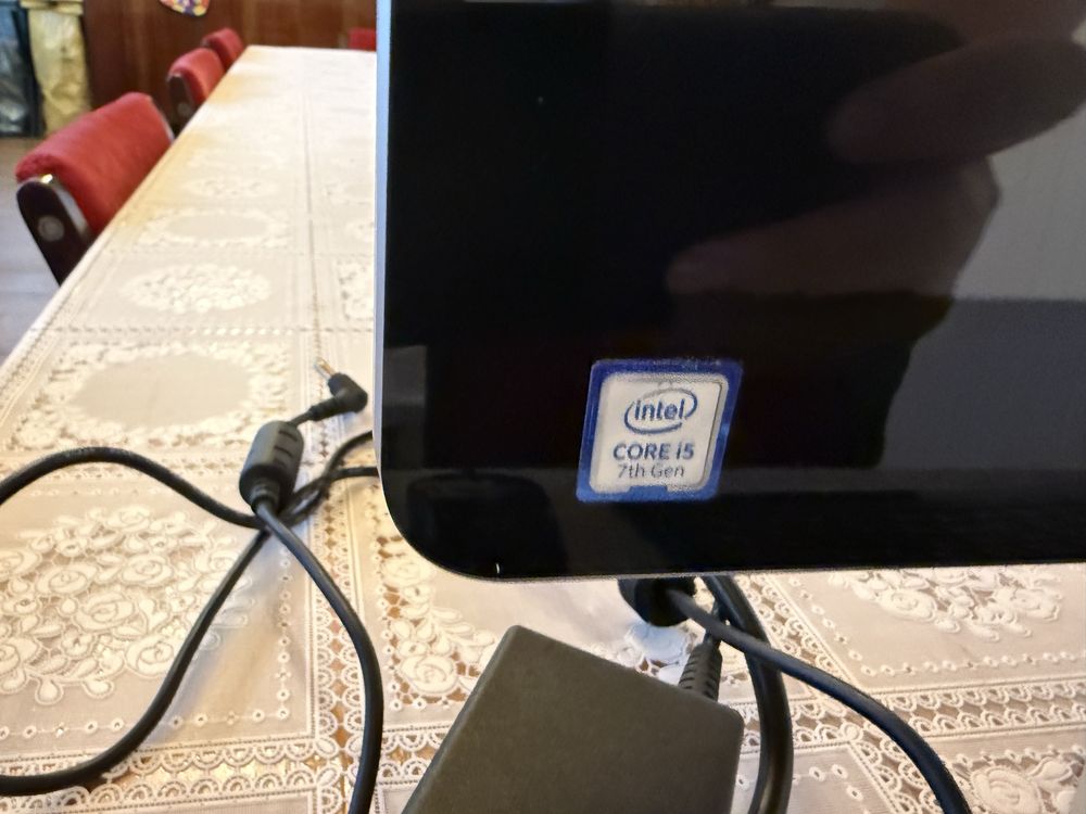 Komouter all in one acer