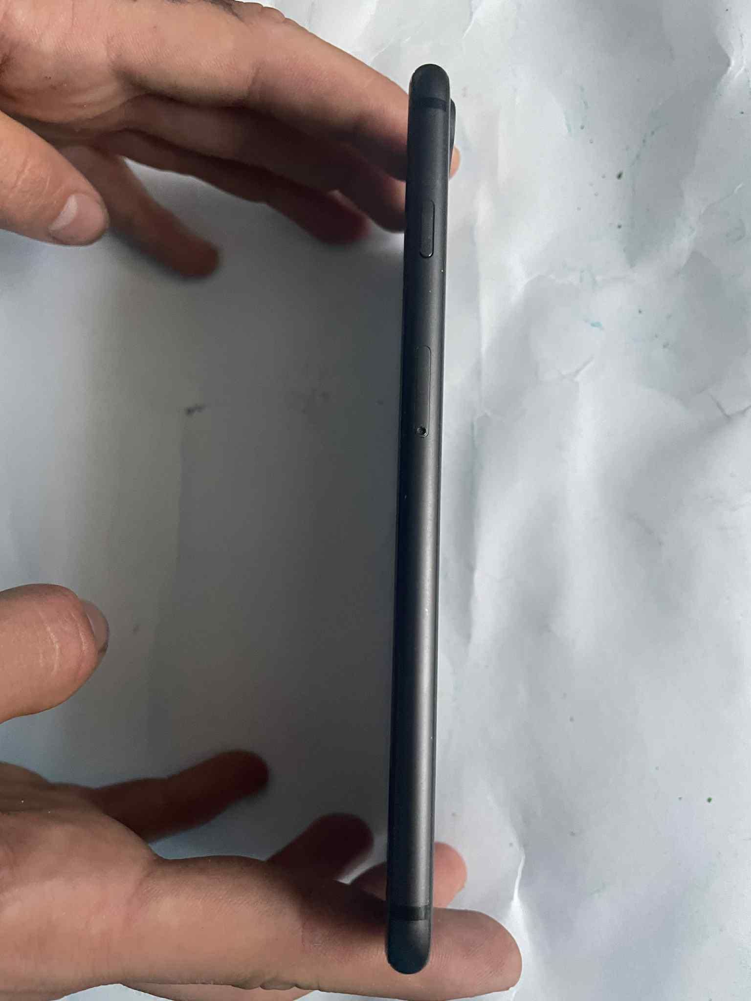 iPhone 8 Plus sprzedam