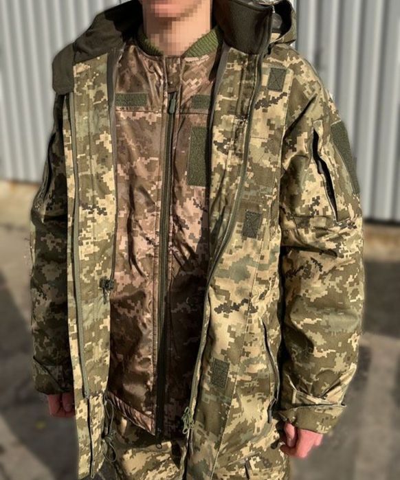 Зимняя куртка  бушлат пиксель. Размер 56-6