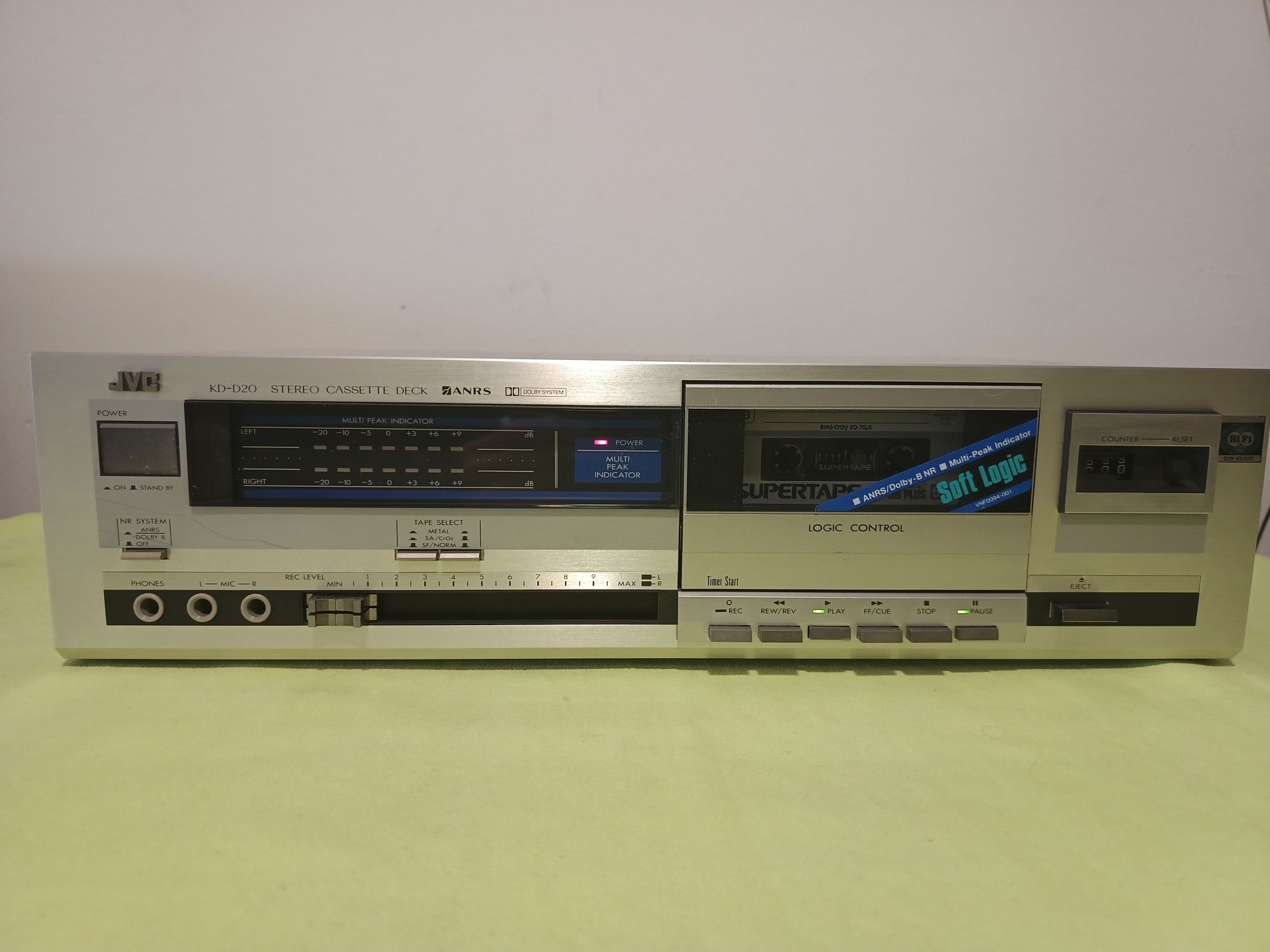 Magnetofon JVC KD - D20