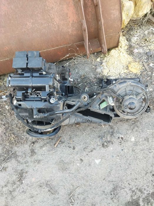 Пічка Valeo (обігрівач салону)Volkswagen Caddy III ДЕШЕВО, НЕ РОЗБОРКА