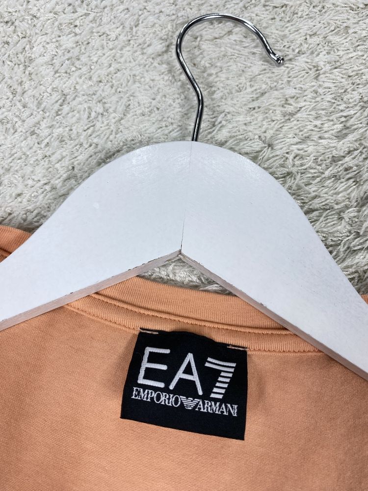 Футболка Emporio Armani big logo nsw swoosh tech fleece