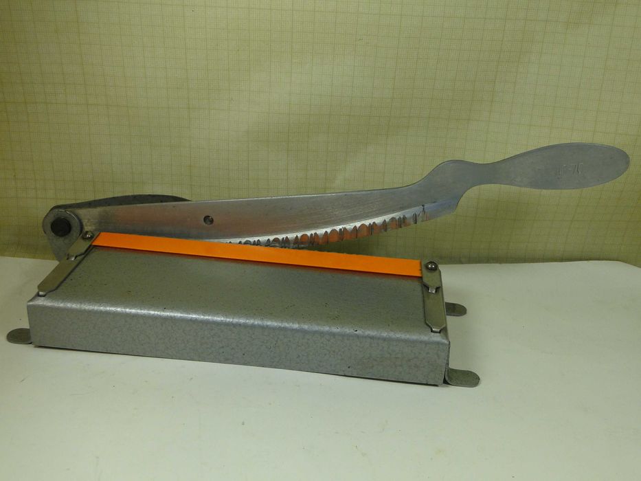 Резак для фотобумаги