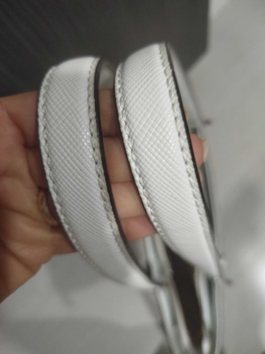 Mala GUESS como nova