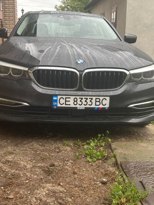 Продаж BMW пʼятої серії
