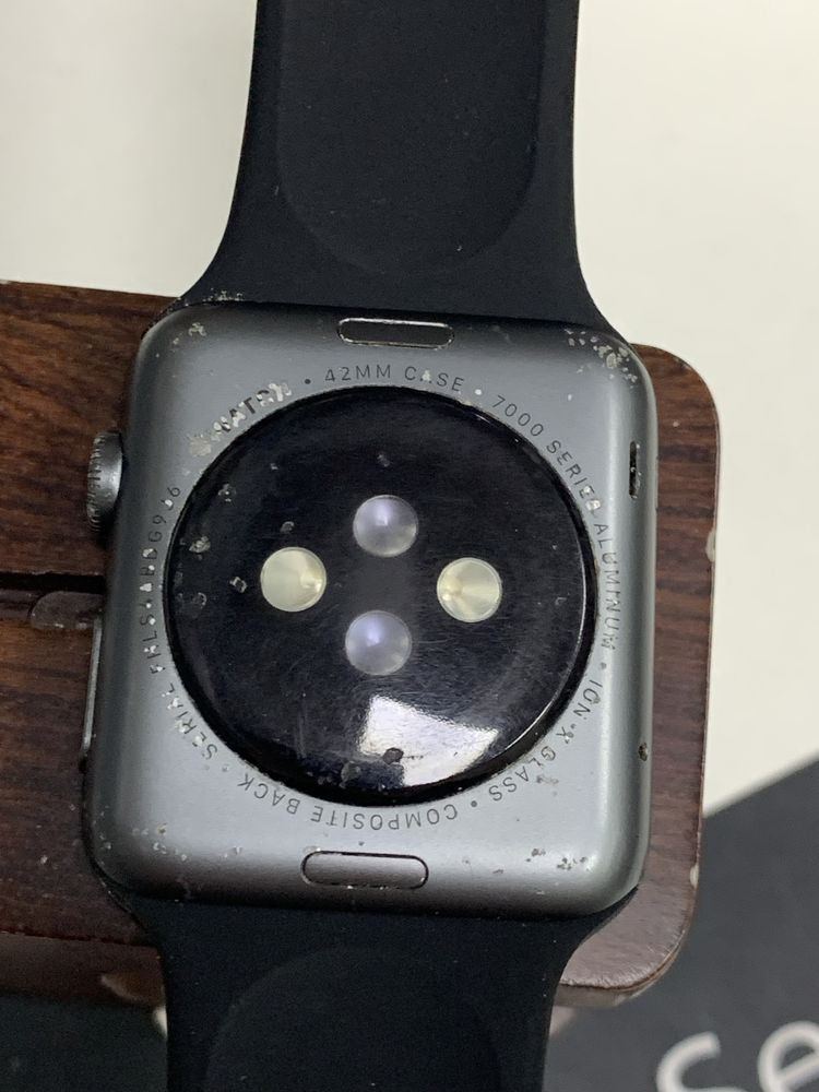 Оригінальні  apple watch series 7000 42 mm space