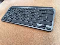 Logitech MX keys mini