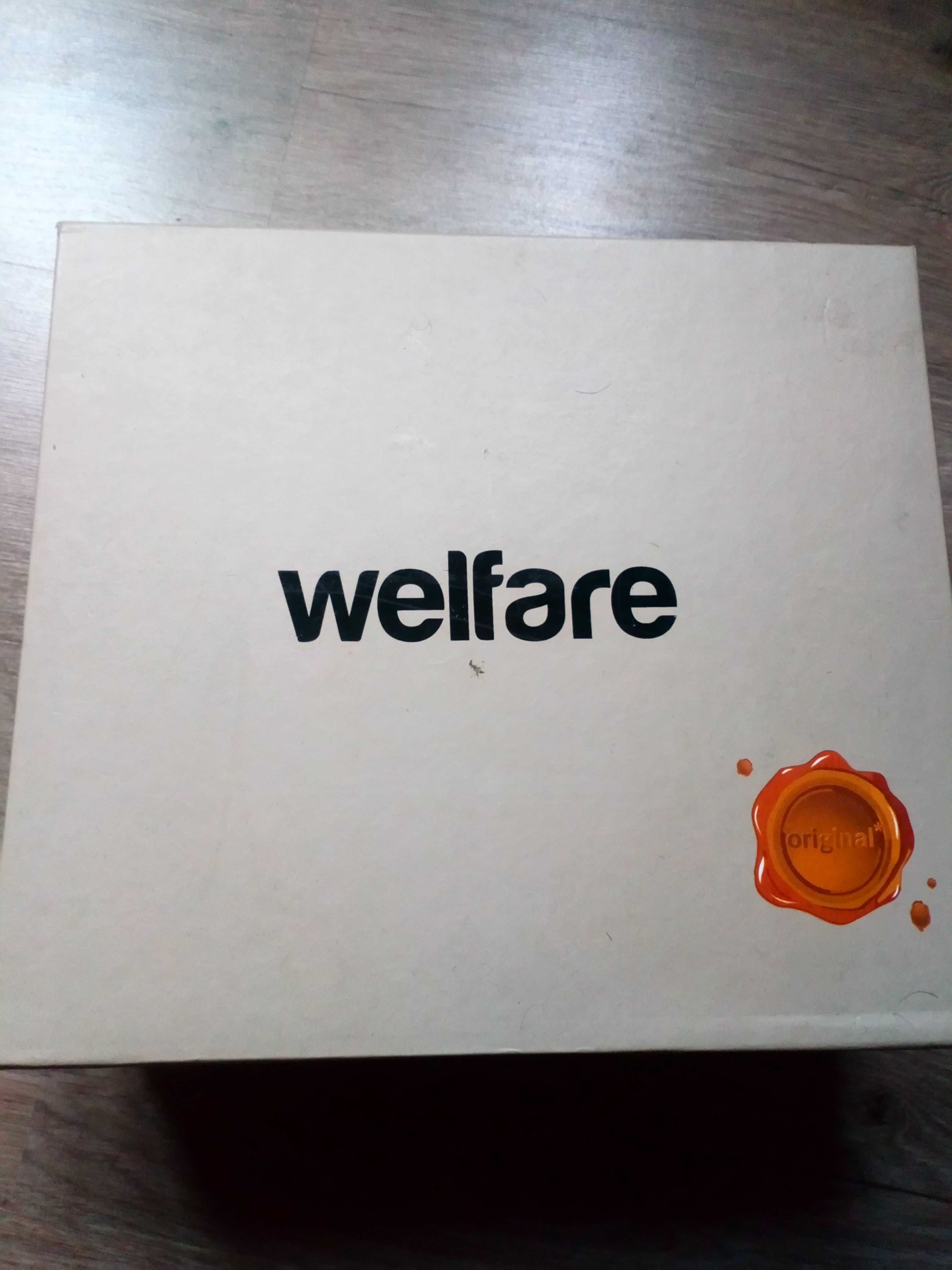 Черевики жіночі Welfare 700482113/BLK/40