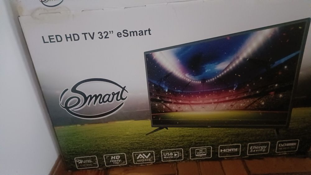 Tv 32 polegadas como nova