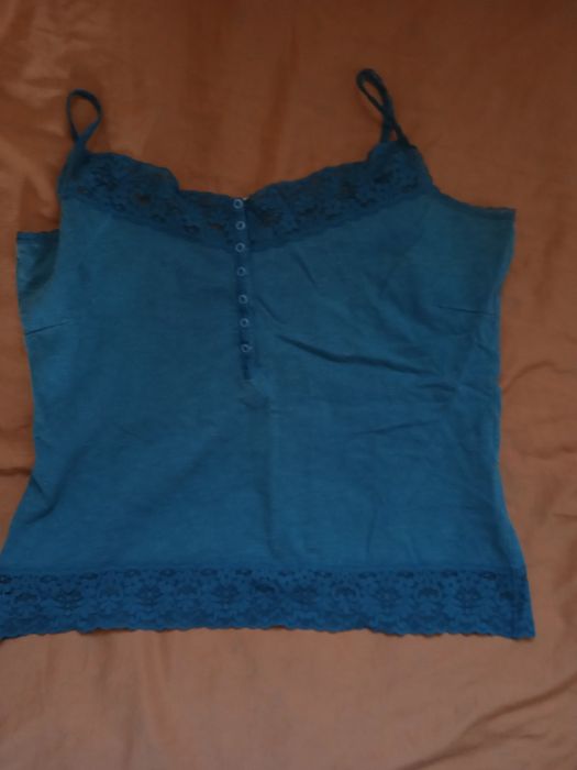 Топ з застібками