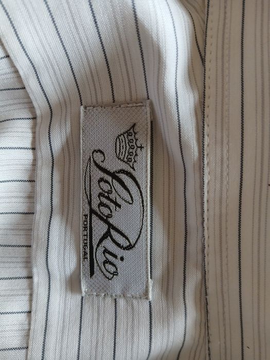 Vendo 2 Camisas Homem