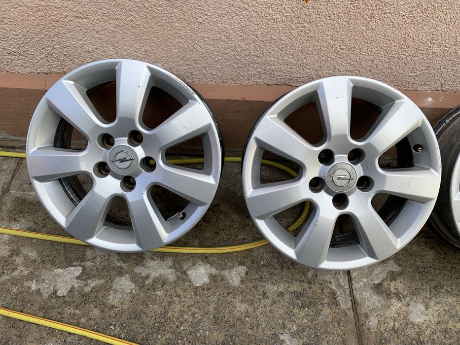 Продам диски Опель R16