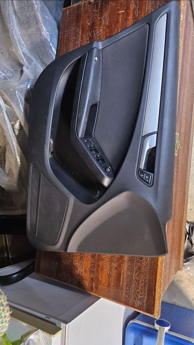 Portas Audi A4 B8 2011