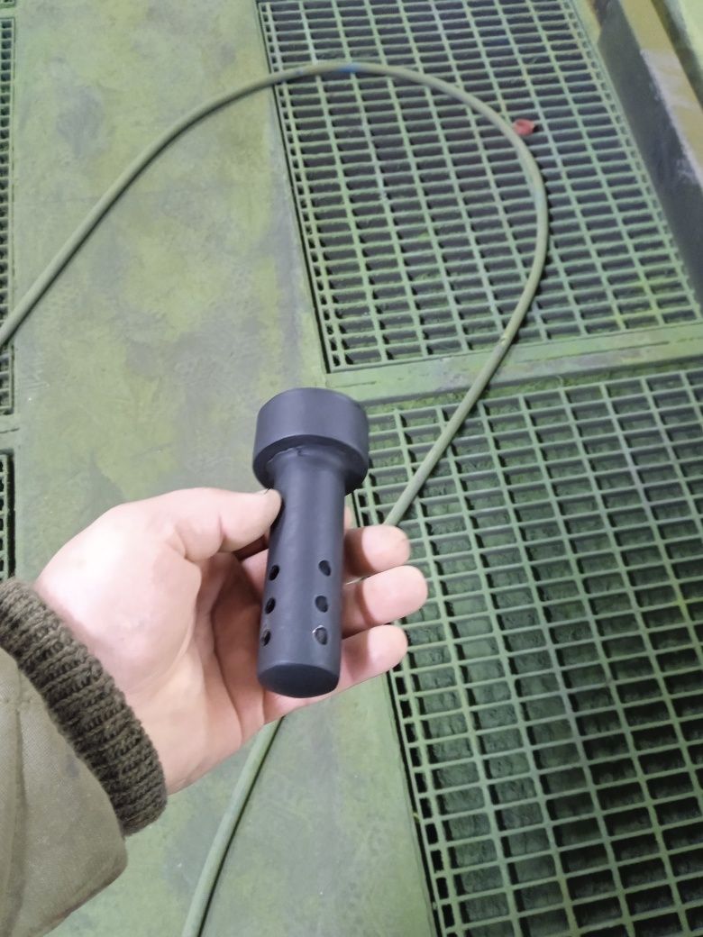 Db killer Mivv GP Pro. Średnica zewnętrzna 53mm.