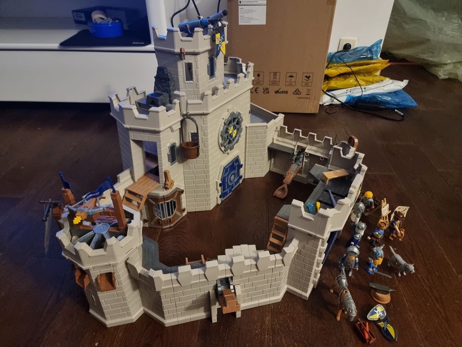 Zamek playmobile Novelmore70220