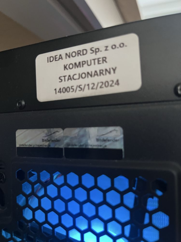 Komputer stacjonarny