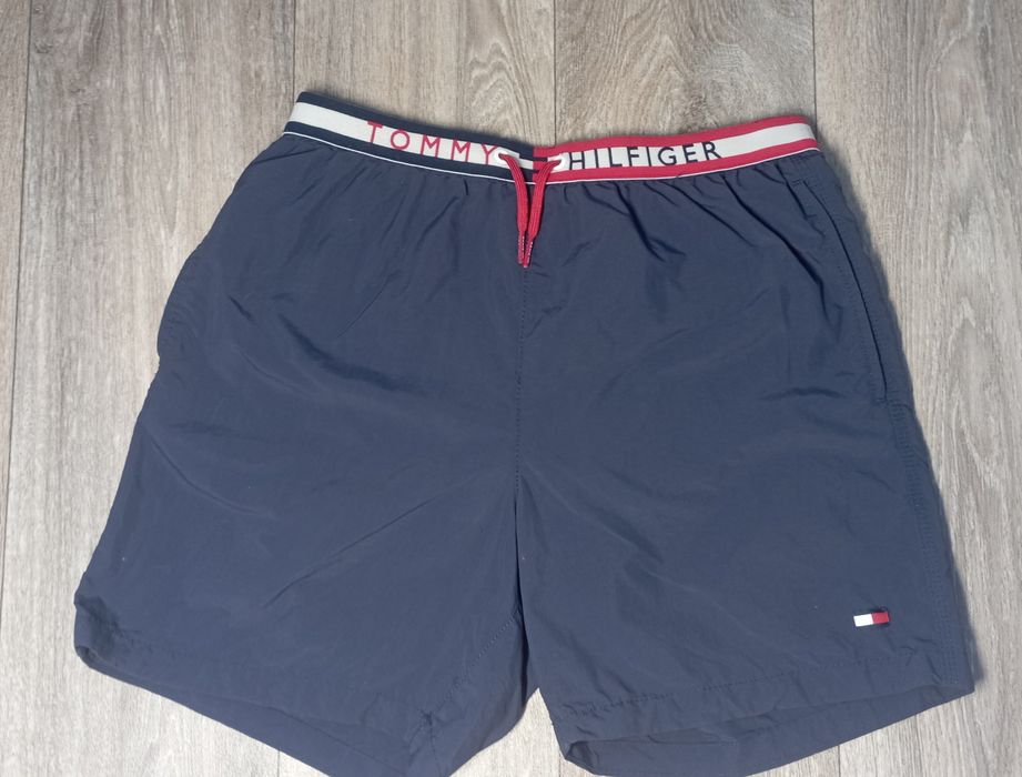Шорты Tommy Hilfiger