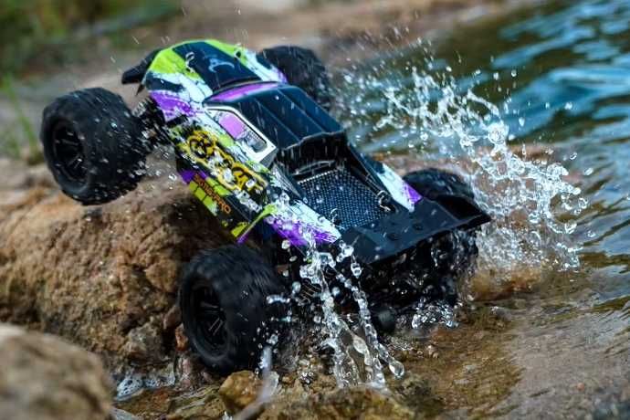 Монстр-трак Радіокерована машинка SG116 PRO 1:16 4WD