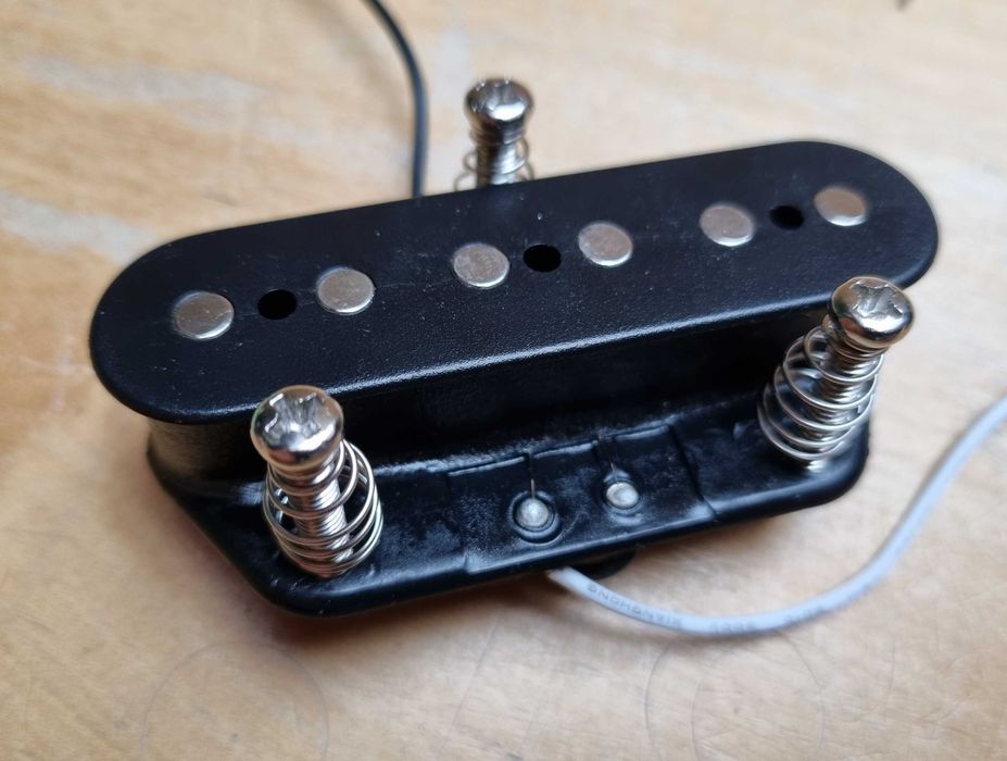 Set humbucker neck + singiel bridge ze Squier Affinity FMT, nowe