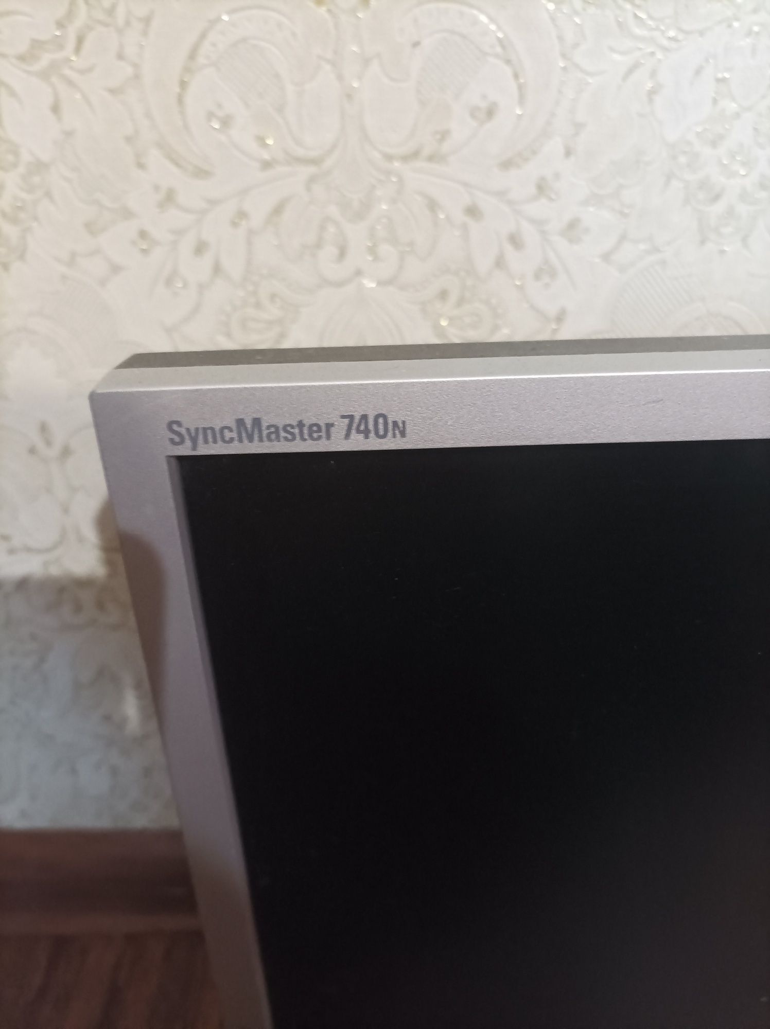 Монітор Samsung SyncMaster 740N