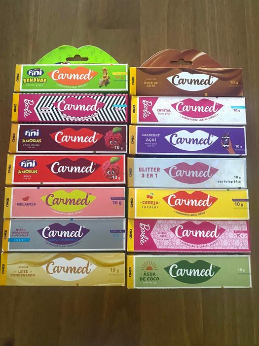 Carmed gloss labial