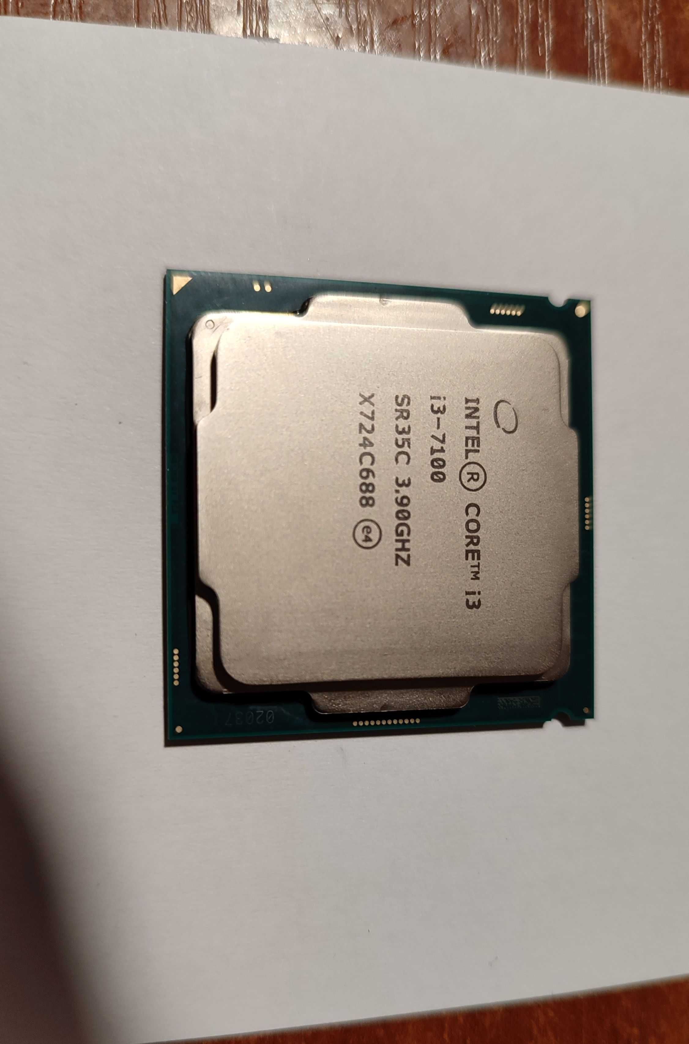 Процесор Intel i3-7100 3.9Ггц Socket 1151