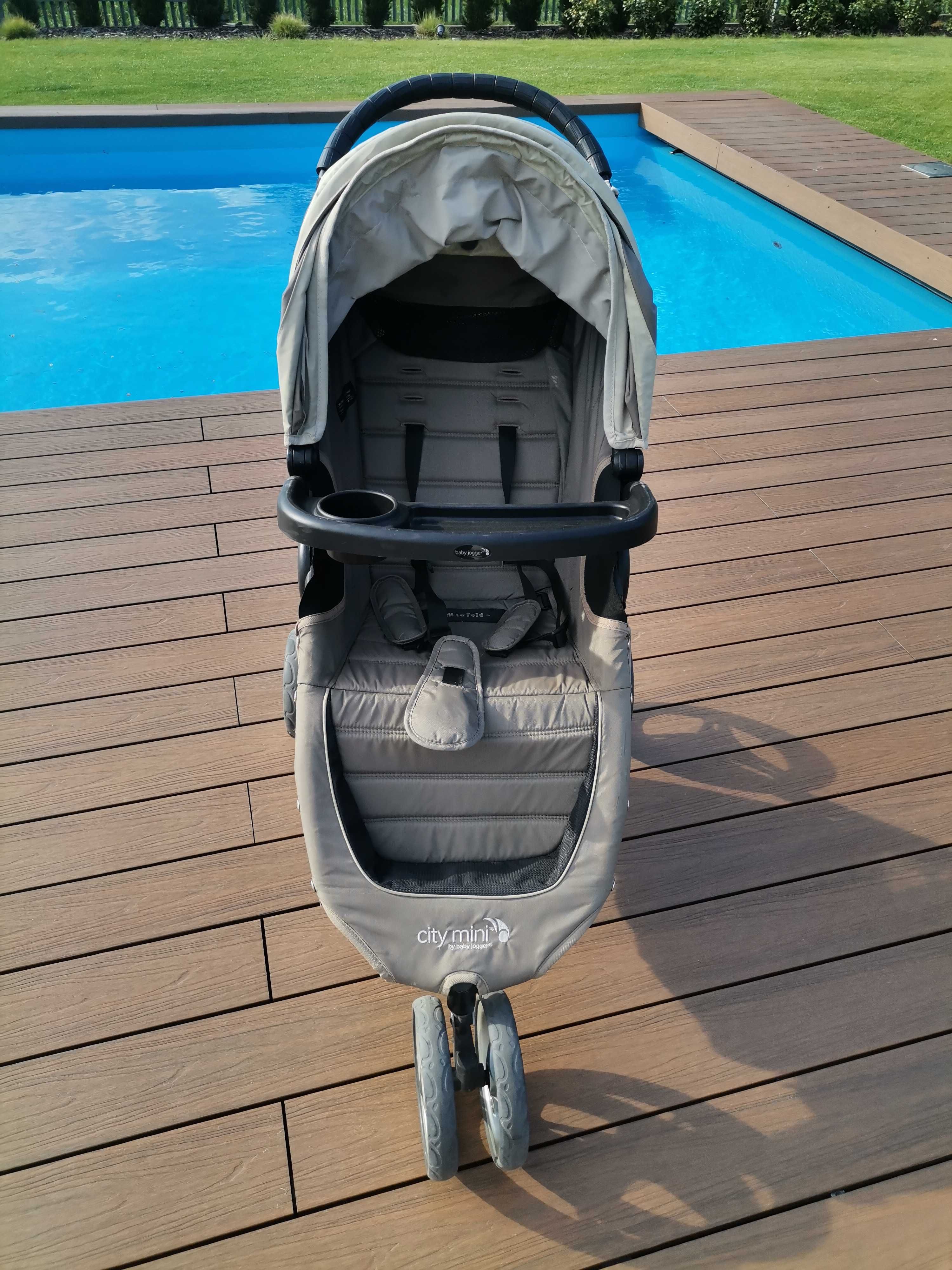 Wózek spacerowy Baby jogger City Mini