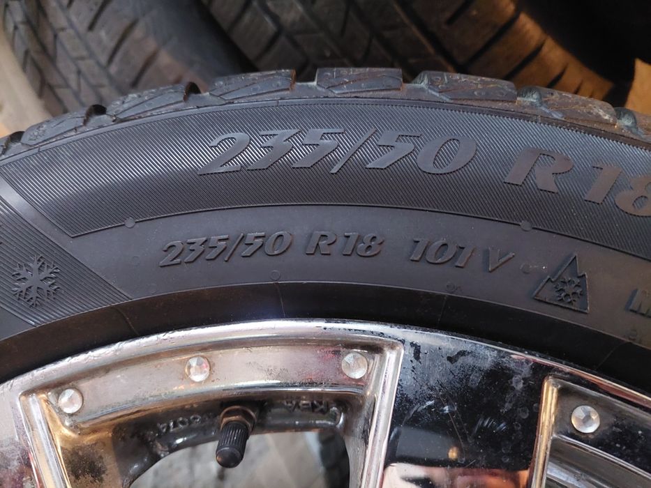 Opony zimowe aufelgi Ford Kuga 18"