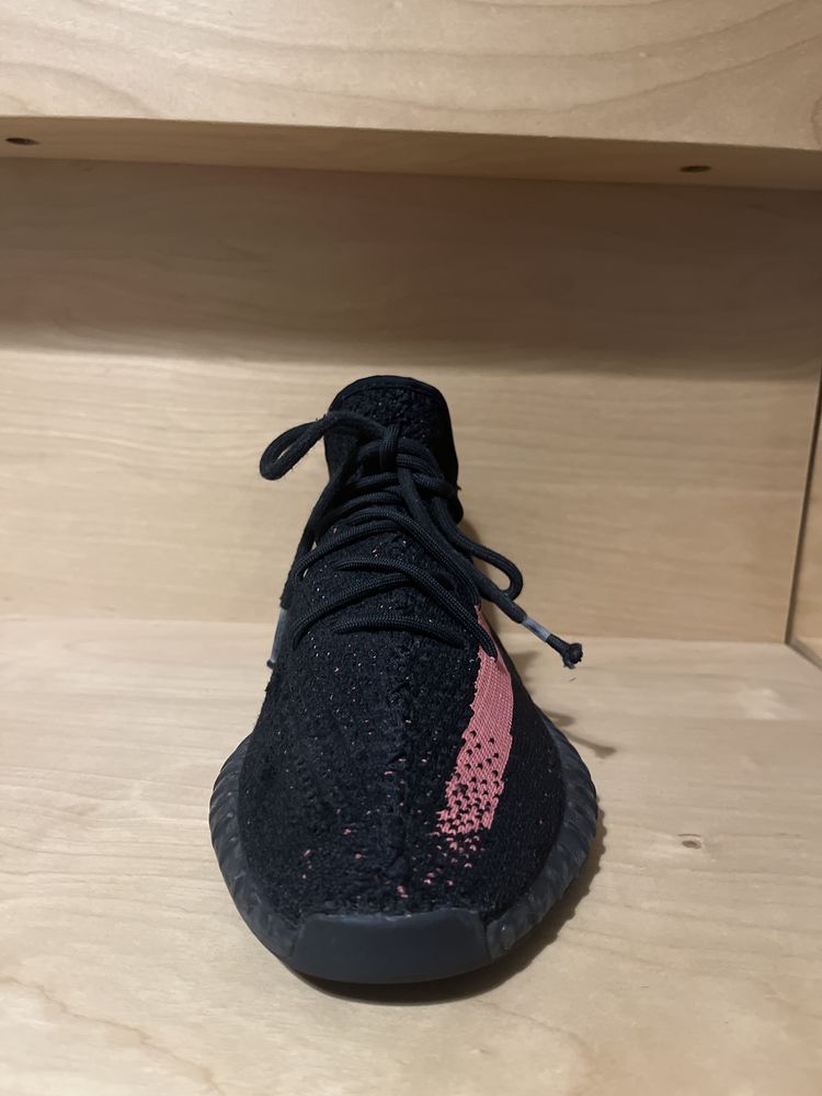 adidas Yeezy Boost 350 V2 Core Black Red (2016/2022)