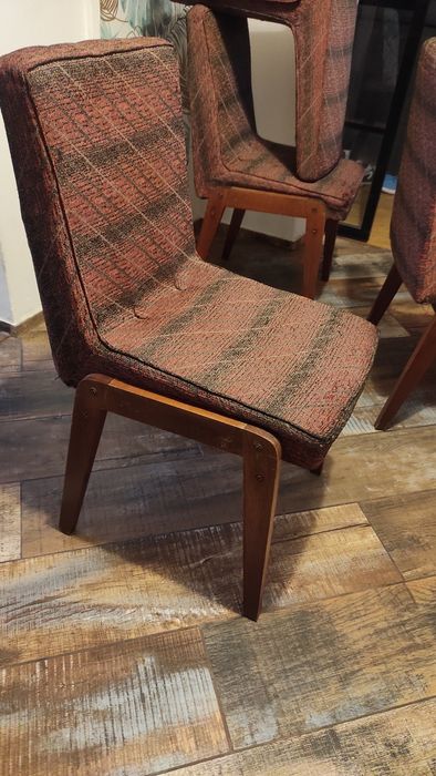 Krzesło AGA 4 sztuki