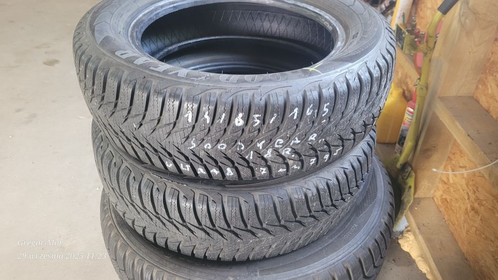 Dwie zimowe 14/65/165 goodyear