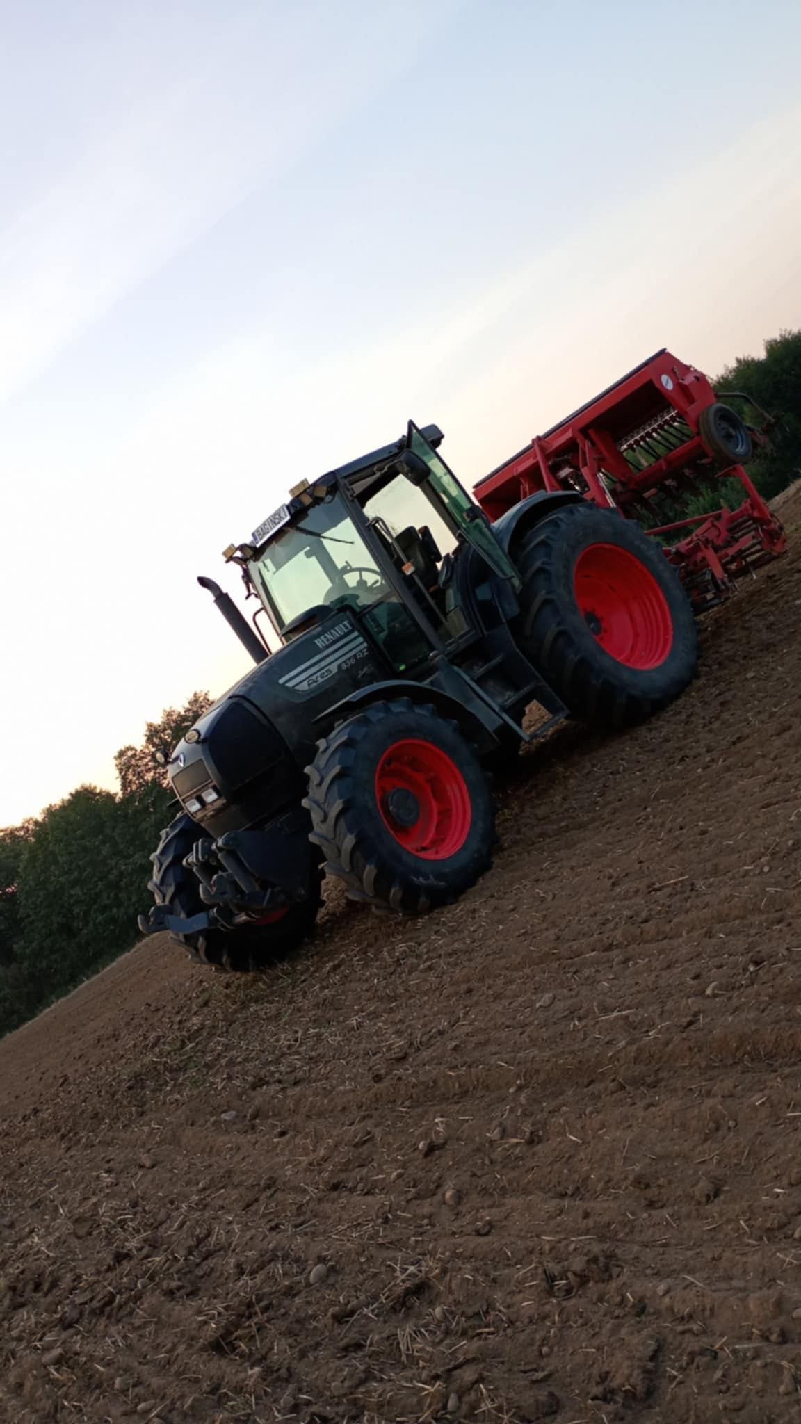Renault Ares 720 RZ
