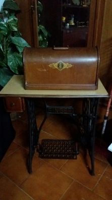 Máquina de costura Singer