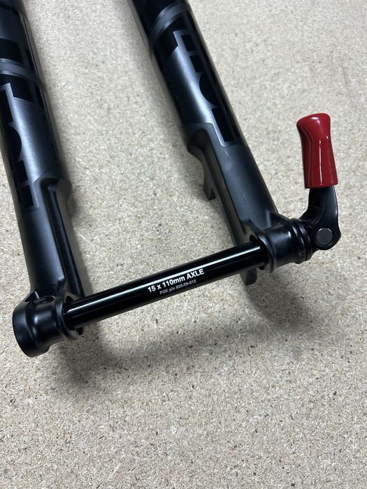 Suspensão FOX 34 SC Performance