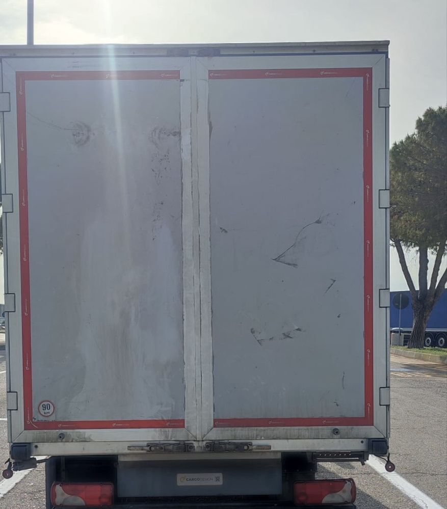 Zabudowa Plandeka Firanka Skrzynia Ladunkowa Paka Mercedes Sprinter 22