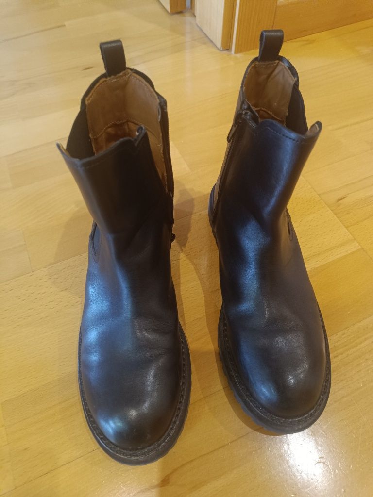 Botas Pretas - Zara