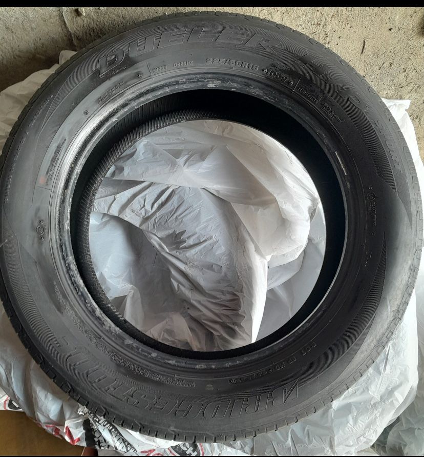 Bridgestone Dueler 225/60 r18