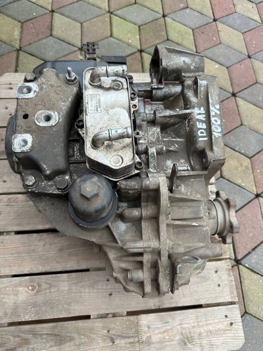 Коробка автомат 2.0 VW Passat B6 B7 B8 Touran Caddy Skoda A5 Golf 6