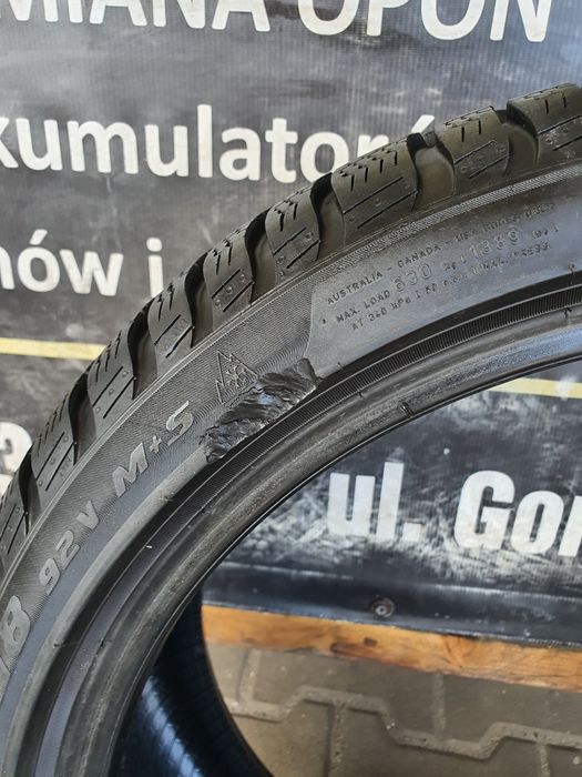 Opona zimowa 225/40/18 Pirelli SottoZero 3 runflat