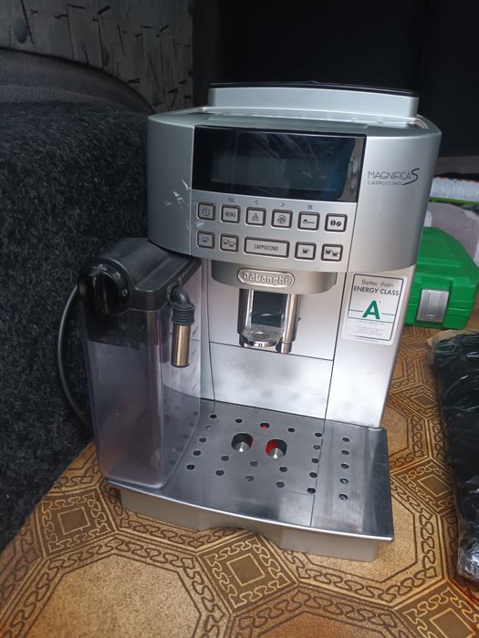 Кавоварка Bosch,Delonghi.Jura.