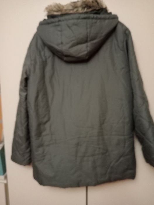 Nowa Elegancka damska kurtka z kapturem rozmiar XL