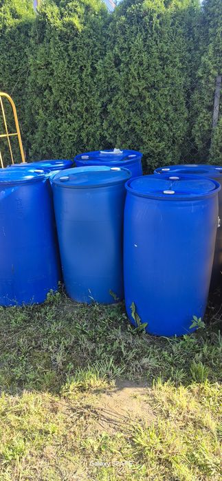 Beczka plastikowa 200l