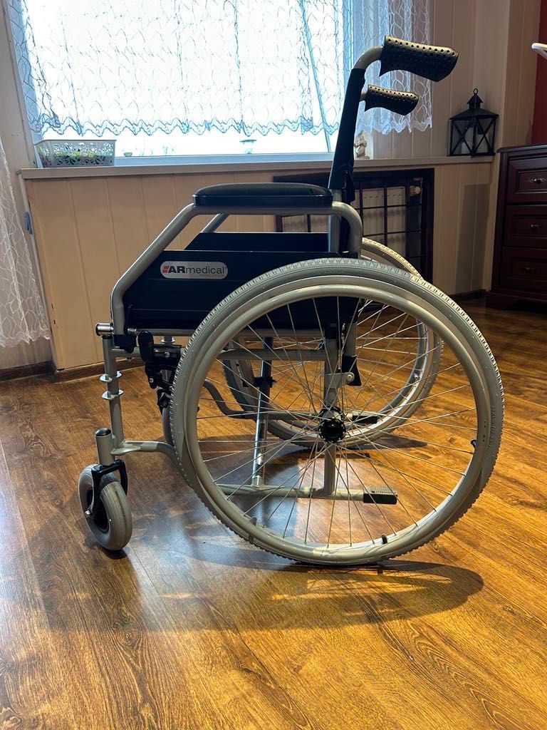 Wózek inwalidzki firmy AR Medical