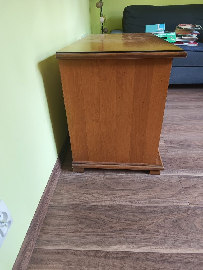 Szafka pod telewizor i witryna zestaw
